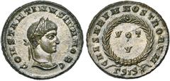 Empire romain - Roman Empire CONSTANTIN II César (317-337), AE follis, 320-321, Siscia. D/ CONSTANTINVS IVN NOB C T. l. à d. R/ CAESARVM NOSTRORVM/ ΓSIS Dans une couronne, VOT/V. RIC 163. 3,50 g. Sup