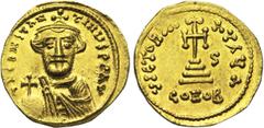Collection H. Pottier : Constant II - Constantin IV Constant II (641-668), AV solidus, 647-648, Constantinople. 6e indiction. Off. A. D/ B. dr. et cour. de f., avec une barbe courte, ten. un gl. cr. R