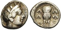 Coll. A. ZOBEL - GREEK WORLD ATTIQUE, ATHENES, AR hémidrachme, vers 400-350 av. J.-C. D/ T. casquée d''Athéna à d., le casque lauré. R/ Chouette de f. entre deux branches d''olivier et les lettres A-Θ