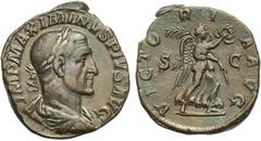 ROMAN COINS COLLECTION : Pertinax - Maximus MAXIMIN Ier (235-238), AE sesterce, 236, Rome. D/ IMP MAXIMINVS PIVS AVG B. l., dr., cuir. à d. R/ VICTORIA AVG/ S-C Victoire courant à d., ten. une couronn