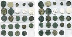 BYZANTIUM lot de 21 bronzes: Héraclius, follis, Constantinople; Théophile; follis, Constantinople; Basile Ier, AE 17 mm, Cherson; Romain Ier, AE 15 mmm, Cherson; Constantin X, histamenon (faux d''époq