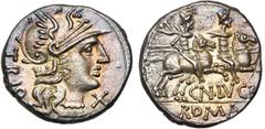 ROMAN REPUBLIC Cn. Lucretius Trio, AR denier, 136 av. J.-C., Rome. D/ TRIO T. casquée de Roma à d. Pendant d''oreille à perles. Sous le menton, . R/ CN·LVCR/ ROMA Les Dioscures au galop à d. Cr. 237/