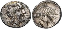 MAGNA GRAECIA BRUTTIUM, LOKROI EPIZEPHYROI, AR statère, 400-350 av. J.-C. D/ ΛOKPΩN T. l. de Zeus à d. R/ ΛOK Aigle à g., ten. un lièvre dans ses serres. SNG ANS 519-520; Rutter, HN, 2324. 7,30g Corro