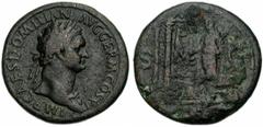 DOMITIEN Auguste (81-96), AE sesterce, 85, Rome. Droit : IMP CAES DOMITIAN AVG GERM COS XI Tête l. à droite, l'épaule gauche drapé de l'égide. Revers : S-C L'empereur debout à gauche, en toge, sacrifi