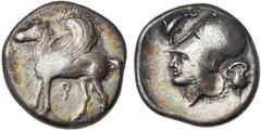 GREEK WORLD CORINTHE, statère, 400-350 av. J.-C. D/ Pégase au pas à g. Dessous, . R/ T. d''Athéna casquée à g. Au-dessus, à g., dauphin. A d., rose sur sa tige. Ravel 697; Pegasi 183. 8,31g Patiné. T