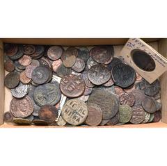 Empire romain - Roman Empire lot d''environ 120 p., dont: Philippe Ier, antoninien, R/ Annona; Claude II le Gothique, antoninien, R/ Mars; Postume, antoninien, R/ Moneta; Victorin, antoninien, R/ Salu