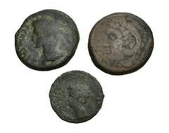 HISPANIA ANTIGUA. Lote de 3 monedas: 2 ases y 1 semis. 1 as de Gades, 1 as y 1 semis hispano-romanos. RC/BC.