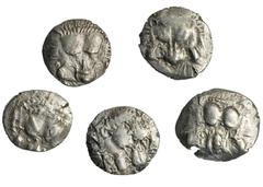 GRECIA ANTIGUA LICIA. Mitradata. Lote de 5 dióbolos (460-360 a.C.). A/ Cabeza frontal de león. R/ Trisqueles en cuadrado incuso. MBC-/MBC.