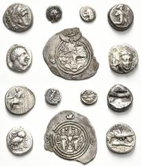 Antike Lots Griechische Münzen Lot-7 Stück Ionia/Milet-Diobol. Attika/Athen-Drachme (bearbeitet). Diobol (bearbeitet). Persien-Siglos. Sasaniden-Drachme (Randausbruch). Makedonien-Drachme. Moesia/Istr