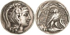Attika Athen Tetradrachme 152/151 v.Chr. Kopf der Athena mit Helm nach rechts / Eule von vorn auf Vase, rechts Beizeichen: Doppelfüllhorn Thompson 551 a 15.87 g. Sehr schön