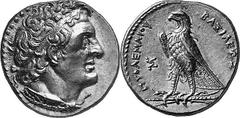 EGYPT Ptolemy II Philadelphos, King of Egypt, 285-246 Estimate: CHF 7'500.00 Pentadrachm (Gold, 17.86 g 12), Alexandria, 285/4. Diademed bust of Ptolemy I to right with aegis. Rev. Eagle with closed w