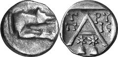 Argos The coinage of Argos from the late 2nd century thr Estimate: CHF 125.00 Triobol (Silver, 2.24 g 3), c. 80s-50s. Forepart of wolf at bay to right. Rev. with -/- and caps of the Dioscouri below. B