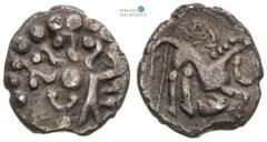 Celts | Kelten Thuringia, Celts Quinar. Prague–Thuringia type. Thüringen, Kelten Quinar. Prager–Thüringischer Typ Durynsko, Kelti Kvinár. Typ pražsko–durynský 1,36 g, 14-15 mm, Flesche 382 var., good 