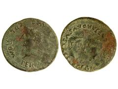 As. REINADO DE TIBERIO. COLONIA RÓMULA. Anv.: PERM. (DIVI) AVG. COL. ROM. Cabeza laureada de Tiberio a izquierda. Rev.: CAESAR GERMANICVS CAESAR DRVSVS. Cabezas afrontadas de Germánico y Druso. 12,50 