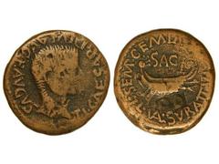 As. ÉPOCA DE TIBERIO. SAGUNTO. Anv.: TI. CAESAR DIVI. AVG. F. AVGVS. Cabeza de Tiberio a derecha. Rev.: SAG. L. SEMP. GEMI(NO) L. VAL. SVRA. II V(IR.). Nave. 14,20 grs. Resello DD. AB-2091 var. BC+/MB