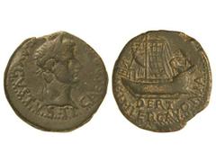 As. ÉPOCA DE TIBERIO. ILERCAVONIA. Anv.: TI. CAESAR (DIVI. AVG.) AVGVSTVS. Cabeza laureada de Tiberio a derecha. Rev.: DERT. M. H. I. ILERCAVONIA. Nave. 8,30 grs. Pátina verde oscura. Resello en rever