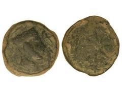 Semis. MALACA. Anv.: Cabeza de Vulcano con gorro plano a derecha, delante leyenda, detrás tenazas. Rev.: Estrella de ocho rayos. 7 grs. Variante por cabeza mal definida y el estilo es copia tardía de 