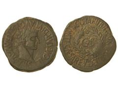 As. ÉPOCA DE TIBERIO. BILBILIS. Anv.: TI. CAESAR DIVI. AVGVSTI F. AVGVSTVS. Cabeza laureada de Tiberio a derecha. Rev.: COS. MVN. AVGVSTA BILBILIS TI. CAESARE V L. AELIO SEIANO. Láurea. 13,60 grs. Pát