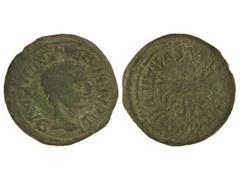 Semis. ÉPOCA DE TIBERIO. SAGUNTO. Anv.: TI. CAEAR DIVI AVG. F. AVG. Cabeza de Tiberio a derecha. Rev.: SAG. (...) L. VAL. SVRA. II VIR. Nave. 6,10 grs. Pátina verde. (Mismo tipo As AB-2091). RARA. AB-