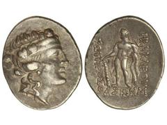Tetradracma. 148 a.C. THASOS. Anv.: Cabeza de Dionisos a derecha. Rev.: Hércules en pie a izquierda, alrededor leyenda. 16,30 grs. AR. Se-1759. EBC-.