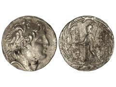 Tetradracma. 138-129 a.C. ANTÍOCO VII. REINO SELÉUCIDA. Anv.: Cabeza diademada a derecha. Rev.: Atenea en pie a izquierda con Victoria, delante y detrás leyenda alrededor de láurea. 16,46 grs. AR. (Pe