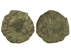 Semis. ÉPOCA DE TIBERIO. CAESARAUGUSTA. Anv.: (TI. CAESAR) AVGVSTVS AVGVSTI F. Cabeza laureada de Tiberio a derecha. Rev.: C. CA. A. C. CARR. AQVIL. L. FVNI. (VET.) F. II VIR. 4,30 grs. Pátina verde. 