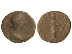 Dupondio. 175 d.C. FAUSTINA HIJA. Anv.: FAVSTINA AVGVSTA. Busto a derecha. Rev.: LAETITIA S. C. Alegría a derecha. 10,80 grs. Pátina oscura. C-152. BC+.