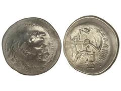 Tetradracma. 323-317 a.C. IMITACIÓN CELTA DE FILIPO III. MACEDONIA. Anv.: Cabeza de Hércules con piel de león a derecha. Rev.: Zeus entronizado a izquierda, detrás leyenda. 13,10 grs. AR. Se-212. MBC+