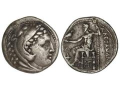 Tetradracma. 336-323 a.C. ALEJANDRO MAGNO. AMPHIPOLIS. MACEDONIA. Anv.: Cabeza de Hércules con piel de león a derecha. Rev.: Zeus entronizado a izquierda. Debajo y delante monogramas, detrás leyenda. 