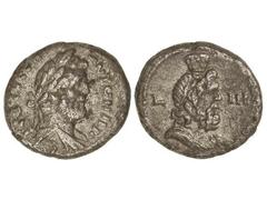 Tetradracma. 138-161 d.C. ANTONINO PÍO. ALEJANDRÍA. EGIPTO. Anv.: Busto laureado de Antonino Pío a derecha, alrededor leyenda. Rev.: Busto de Serapis a derecha. 11,50 grs. Ve. (Oxidaciones). GIC-1512 