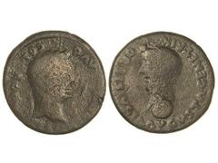 Dupondio. ÉPOCA DE TIBERIO. COLONIA RÓMULA. Anv.: (PERM.) DIVI AVG. COL. ROM. Cabeza radiada de Augusto a derecha, delante fulmen. Rev.: IVLIA AVGVSTA GENETRIX ORBIS. Cabeza de Livia a izquierda, enci