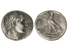 Tetradracma. 246-221 a.C. PTOLOMEO III. REINO PTOLEMAICO DE EGIPTO. Anv.: Cabeza diademada a derecha. Rev.: Águila en pie a izquierda, alrededor leyenda y monogramas. 14,02 grs. (Oxidaciones en revers