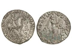 Tetradracma. 5 a.C.-20 d.C. GONDOPHARES. ABDAGASES. REINO INDO-PARTO. Anv.: El rey a caballo a derecha, alrededor leyenda. Rev.: Zeus con cetro y monogramas a derecha, alrededor leyenda. 9,70 grs. AR.