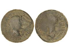 Dupondio. ÉPOCA DE TIBERIO. COLONIA RÓMULA. Anv.: PERM. DIVI. AVG. COL. ROM. Cabeza radiada de Augusto a derecha, delante fulmen. Rev.: IVLIA AVGVSTA GENETRIX ORBIS. Cabeza de Livia a izquierda, debaj