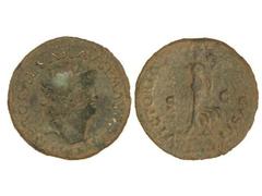 Dupondio. Acuñada el 54-55 d.C. NERÓN. Anv.: IMP. NERO CAESAR AVG. P. MAX. TR. P. P. P. Cabeza laureada a derecha. Rev.: VICTORIA AVGVSTI S. C. Victoria a izquierda. 12,42 grs. Pátina verde. C-343. BC