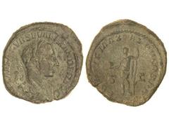 Sestercio. Acuñada el 225 d.C. ALEJANDRO SEVERO. Anv.: IMP. CAES. M. AVR. SEV. ALEXANDER AVG. Busto laureado a derecha. Rev.: (PONT)IF. MAX. TR. P. IIII COS. P. P. S. C. Alejandro Severo en pie a izqu