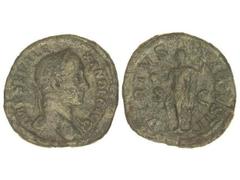 Sestercio. Acuñada el 222-231 d.C. ALEJANDRO SEVERO. Anv.: IMP. SEV. ALEXANDER AVG. Busto laureado a derecha. Rev.: VIRTVS AVGVSTI. Alejandro Severo con cetro y globo pisando un casco. 20,26 grs. AE. 