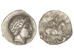 Tetradracma. 340-315 a.C. PATRAOS. PEONIA. Anv.: Cabeza laureada de Apolo a derecha. Rev.: Jinete armado galopando a derecha, debajo del enemigo campana. 12,60 grs. AR. Cy-1425. EBC.