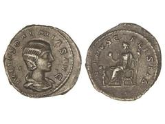 ROMAN COINS: ROMAN EMPIRE Denario. 222 d.C. JULIA SOEMIAS. Anv.: IVLIA SOAEMIAS AVG. Busto a derecha. Rev.: VENVS CAELESTIS. Venus sentada a izquierda con cetro y monograma, niño a sus pies. 2,45 grs.