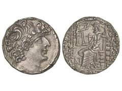 GREEK COINS Tetradracma. Año 4 era Cesárea (46-45 a.C.). GOBERNADORES ROMANOS DE SIRIA. Q. CAECILIUS BASSUS (Gobernador Rebelde), en nombre y tipo de FILIPO I FILADELFO. SIRIA. SELÉUCIDA PIERIA. ANTIO