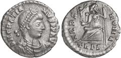 ROMAN COINS: ROMAN EMPIRE Silicua. Acuñada el 367-375 d.C. GRACIANO. TREVERI. Anv.: D. N. GRATIANVS P. F. AVG. Busto diademado a derecha. Rev.: VRBS ROMA. En exergo: TRPS. Roma sentada a izquierda con