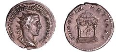 ROMAN COINS Volusien - Antoninien (252, Rome) - Temple A/ IMP CAE C VIB VOLVSIANO AVG Buste radié et drapé à droite. R/ IVNONI MARTIALI. Junon assis de face, dans un temple rond à deux colonnes, tenan