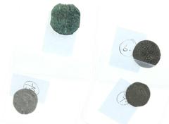 World Coins (boxes) World - Lot with 4 Medieval coins: France Denier 12th cent. Vermandois?; England Penny Henry III (1216-1272) Canterbury, mm. Nicole; Germany Engelbert I van Keulen (1216-1225) Pfen