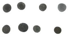 Ancient coins in lots - Roman coinage Roman coinage - A small collection of 8 Roman late bronzes: Maiorina's (double, heavy, light) and Folles of Magnentius, Maxentius, Constantius II and -Gallus and 