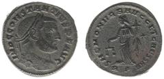 Roman Imperial Coinage Constantius I Chlorus (293-306) - AE Follis (Rome, 10.02 g) - IMP C CONSTANTIVS P F AVG, laureate bust right / SAC MON VRB AVGG ET CAESS NN, Moneta standing, holding scales and 
