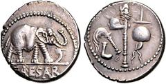 RÖMER IMPERATORISCHE PRÄGUNGEN. GAIUS IULIUS CAESAR 100-44 v. Chr. Denar (49/48 v.Chr.) 4,01g, Feldmünzstätte. Elefant schreitet n.r. und tritt auf Schlange; unten CAESAR / Sakralgerät. Cr. 443/1, BMC