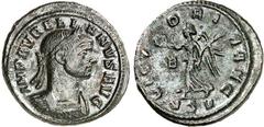 RÖMER RÖMISCHES KAISERREICH. AURELIANUS 270-275. AE-Denar 19/20mm (270/71) 2,80g, Rom, 2. Off. Büste mit Panzer, Paludamentum und Lorbeerkranz n.r. IMP AVRELIANVS AVG / VICTORIA AVG Victoria schreitet