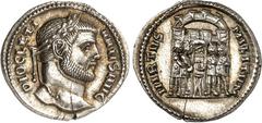 RÖMER RÖMISCHES KAISERREICH. DIOCLETIANUS Iovius 284-305. Argenteus (294) 2,80g, Trier. Kopf m. Lorbeerkranz n.r. DIOCLETI-ANVS AVG / VIRTVS - MILITVM Tetrarchen opfern über Dreifuß vor der Stadtmauer
