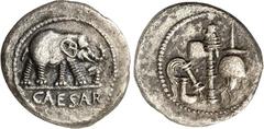 RÖMER IMPERATORISCHE PRÄGUNGEN. CAIUS IULIUS CAESAR 100-44 v. Chr. Denar (49/48 v.Chr.) 3,19g, Feldmünzstätte. Elefant schreitet n.r. und tritt auf Schlange; unten CAESAR / Sakralgerät. Cr. 443/1, BMC