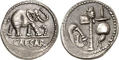 RÖMER IMPERATORISCHE PRÄGUNGEN. GAIUS IULIUS CAESAR 100-44 v. Chr. Denar (49/48 v.Chr.) 3,78g Feldmünzstätte. Elefant n. r. tritt auf Schlange, im Abschnitt CAESAR / Sakralgerät: Simpulum, Aspergillum